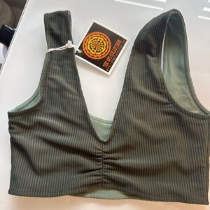 the om collection Reversible Green Tank Top XS